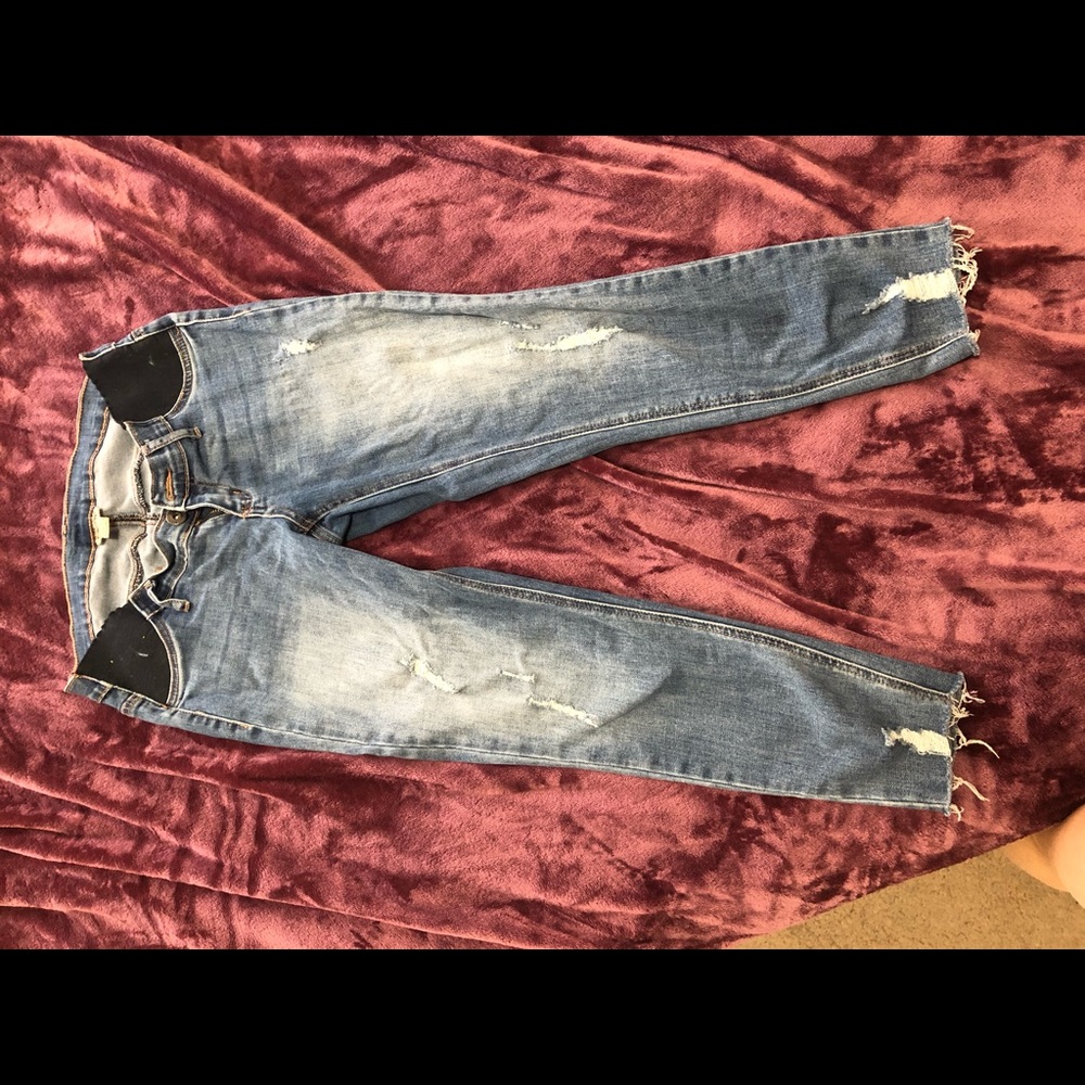 MATERNITY skinny crop jeans